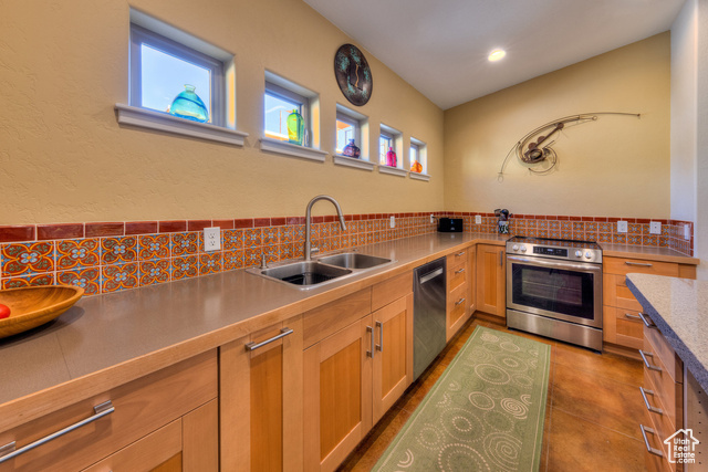 Photo 7 for MLS #2119808 at 275 W Williams Way #1-5