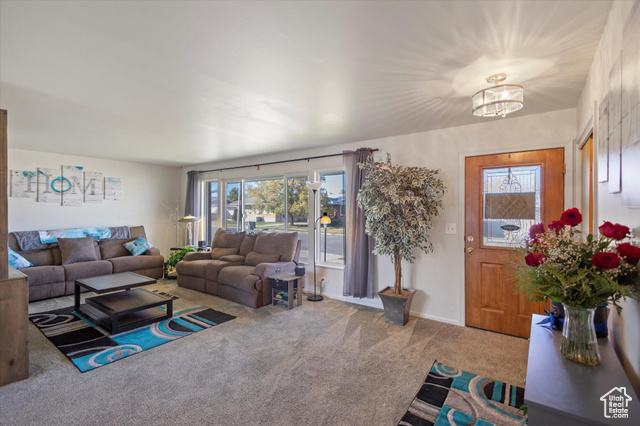 Photo 5 for MLS #2119822 at 5491 Janette Ave