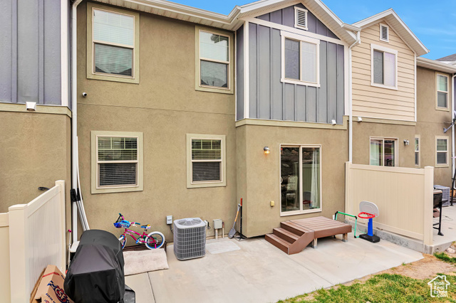 Photo 18 for MLS #2119827 at 5209 W Courtly Ln