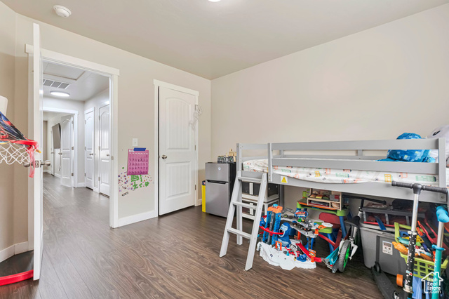 Photo 9 for MLS #2119827 at 5209 W Courtly Ln
