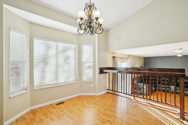 Photo 7 - 876 N Fox Run Dr, Tooele UT 84074