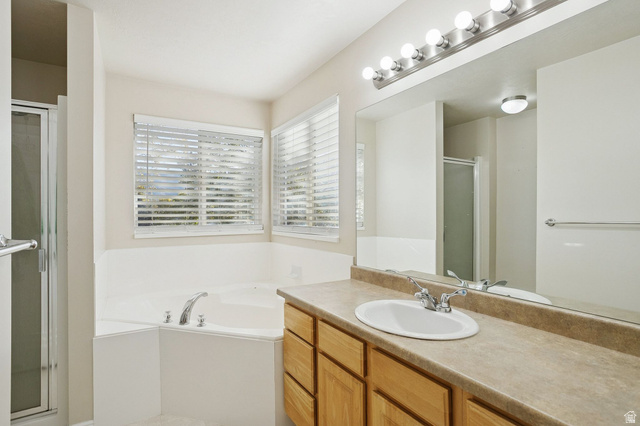 Photo 10 - 876 N Fox Run Dr, Tooele UT 84074