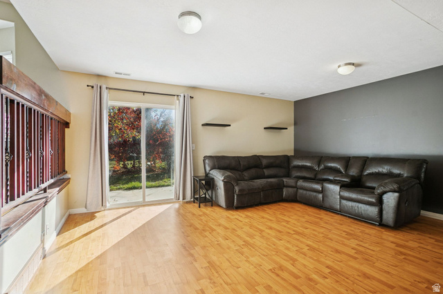 Photo 13 - 876 N Fox Run Dr, Tooele UT 84074