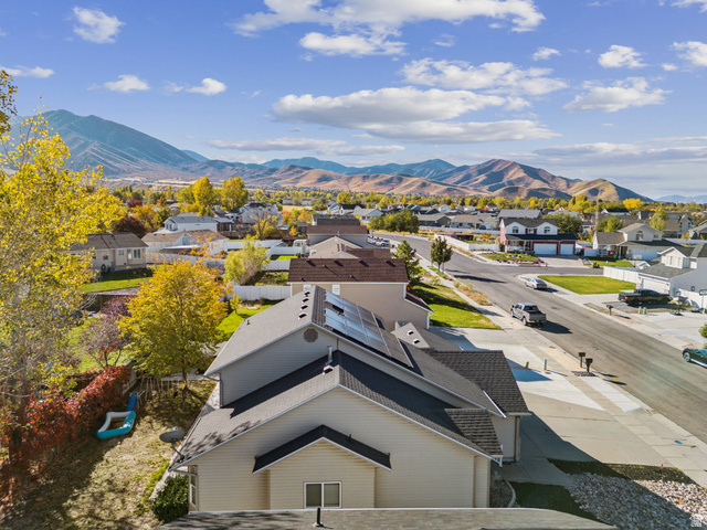 Photo 36 - 876 N Fox Run Dr, Tooele UT 84074