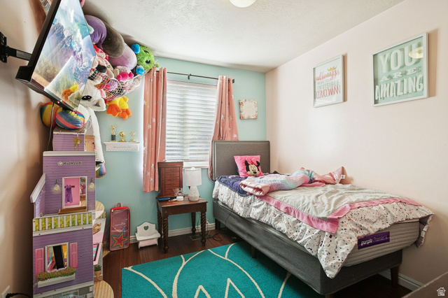 Photo 19 - 876 N Fox Run Dr, Tooele UT 84074