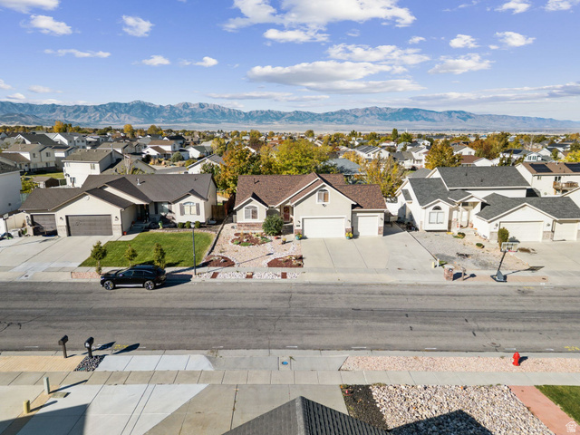 Photo 43 - 876 N Fox Run Dr, Tooele UT 84074