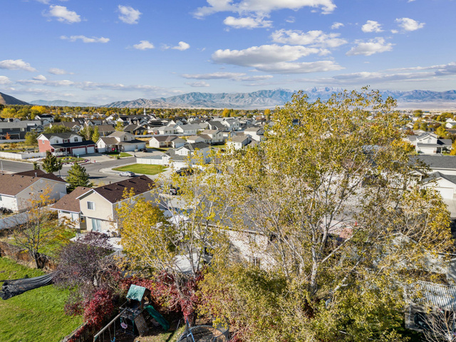 Photo 41 - 876 N Fox Run Dr, Tooele UT 84074