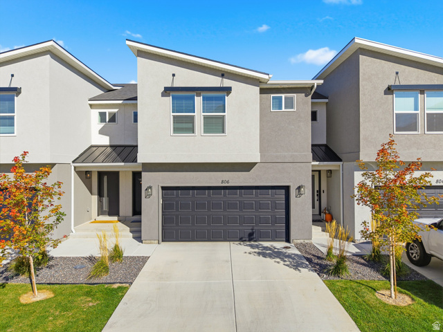 806 W Lone Ln
                     MLS #2119902