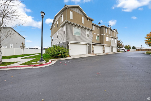 Photo 27 - 10847 S Big Meadow Dr, South Jordan UT 84009
