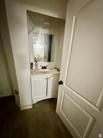 Photo 33 for MLS #2119976 at 835 E Franklin St