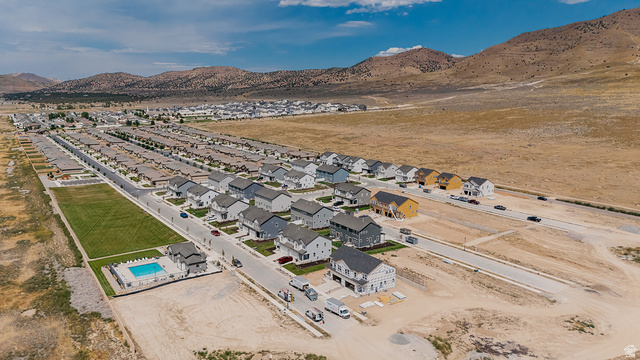 Photo 14 - 3666 N Eagle Meadows Dr, Eagle Mountain UT 84005