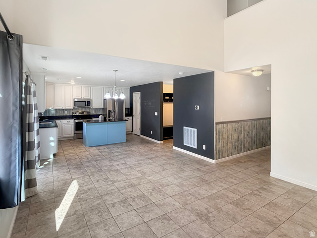 Photo 5 - 920 W Stonehaven Dr, North Salt Lake UT 84054