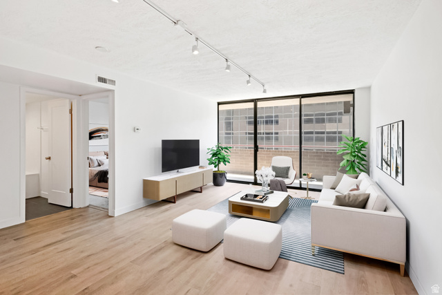 230 E Broadway  #506
                     MLS #2120003