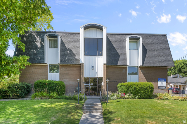 Photo 2 - 1155 E 200 South, Salt Lake City UT 84102