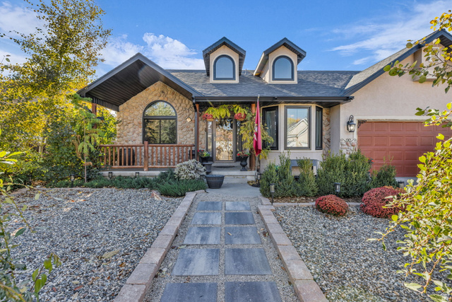 296 S 950 W
                     MLS #2120238