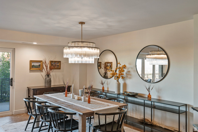 900 S Donner Way E 203