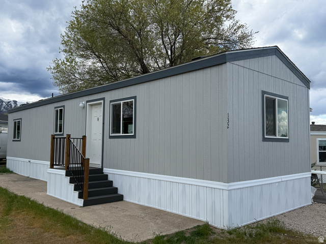 Main photo for 132  Barrington Way