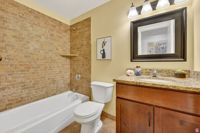 Photo 16 for MLS #2120393 at 1199 E Lorraine Dr