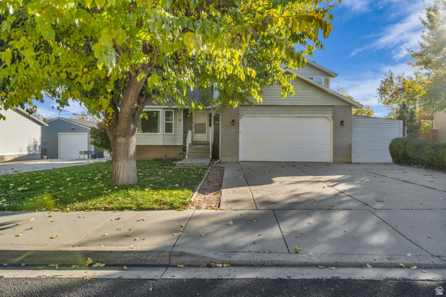 4067 S 4400 W
                     MLS #2120411