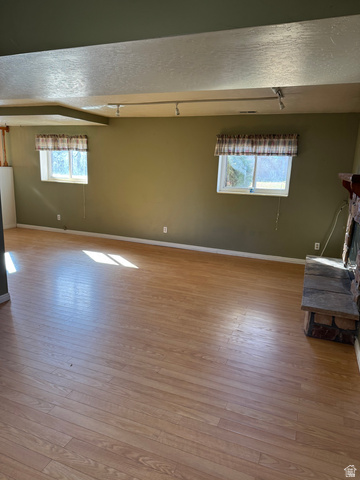 Photo 12 for MLS #2120412 at 8976 S 1050 West