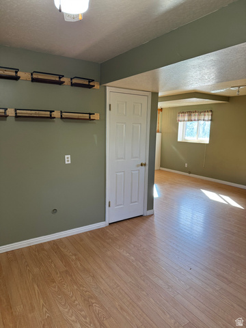 Photo 13 for MLS #2120412 at 8976 S 1050 West