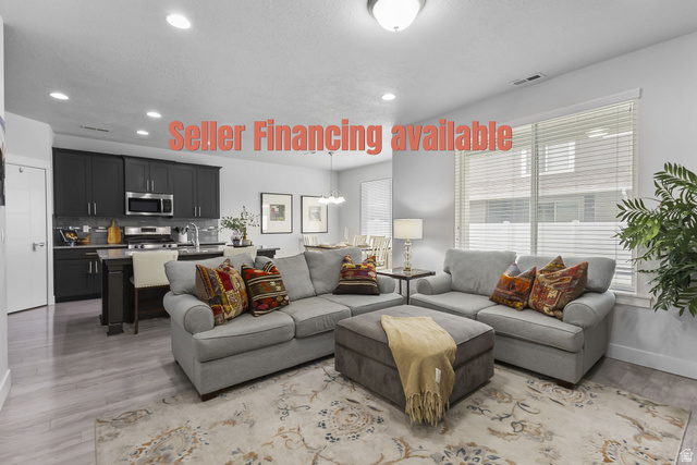 324 S 600 W, Centerville UT 84014