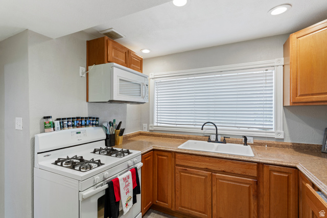 Photo 17 for MLS #2120470 at 3888 W 8700 South