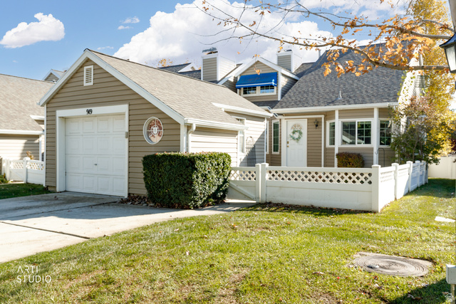 919 W New Hampton Dr
                     MLS #2120510