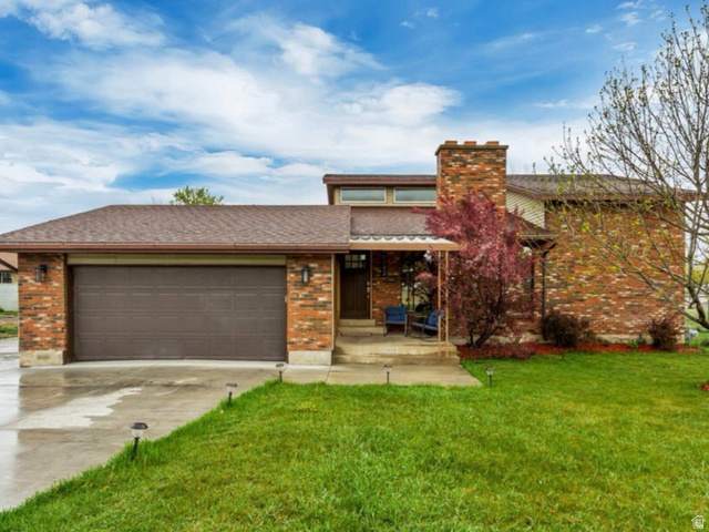 6893 S 3200 W, West Jordan UT 84084