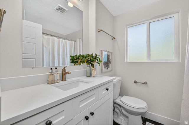 Photo 12 for MLS #2120593 at 3123 S 2300 East