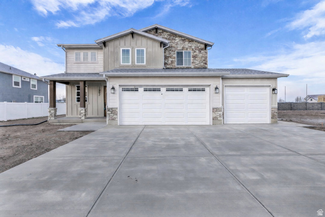2982 S 3000 W
                     MLS #2121495