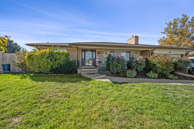 1377 W PINEWOOD DR, Taylorsville UT 84123