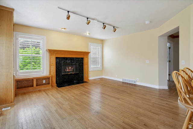 3181 E Deer Creek Cir