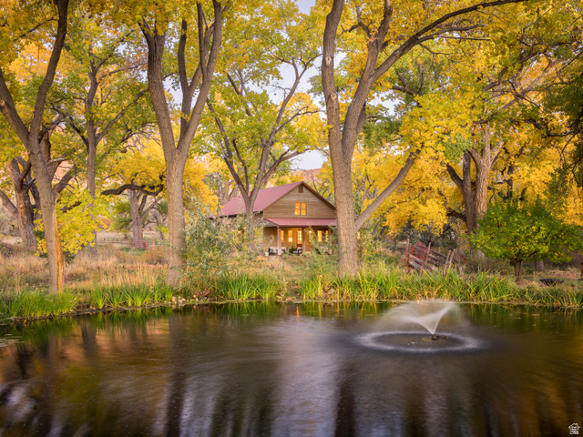 2927 S EAST BENCH RD, Moab UT 84532