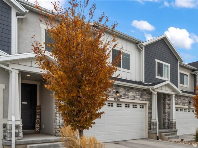 Main photo for 1538 W Piston Ln