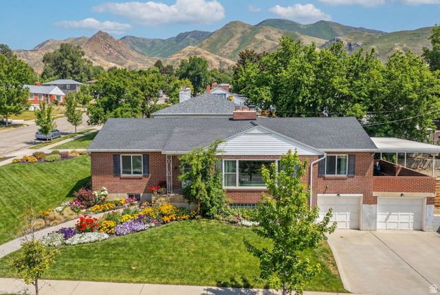 2402 E BEACON DR, Salt Lake City UT 84108