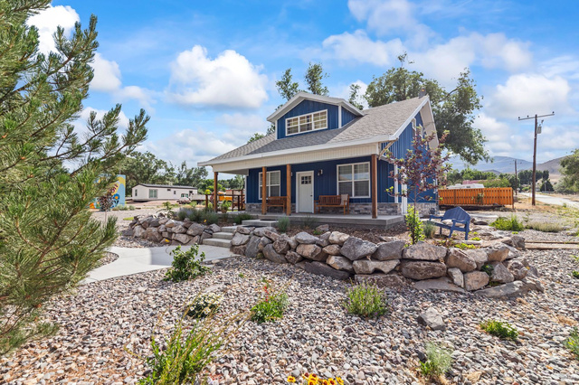 87 N 100 W, Marysvale UT 84750