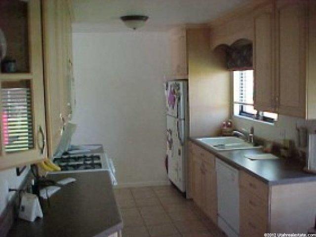 909 S 175 W, Bountiful, UT 84010 — photo 3