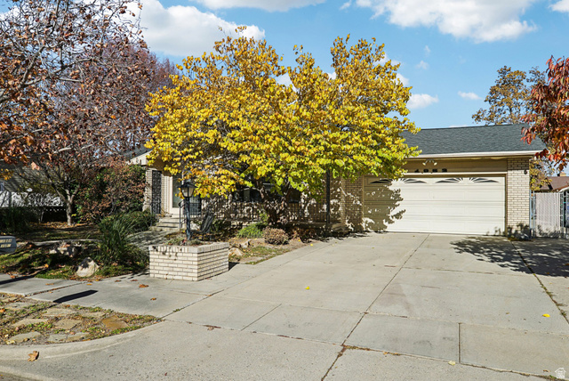 1952 W 4655 S, Taylorsville UT 84129