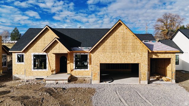 807 N 150 E
                     MLS #2122600