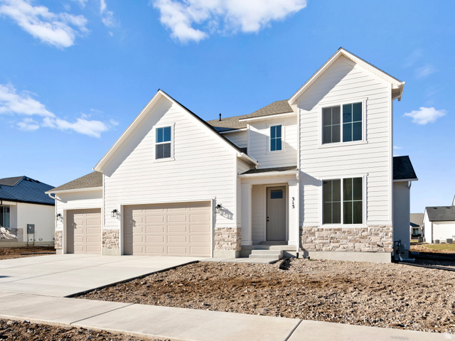 313 N 1040 E #23
                     MLS #2122661