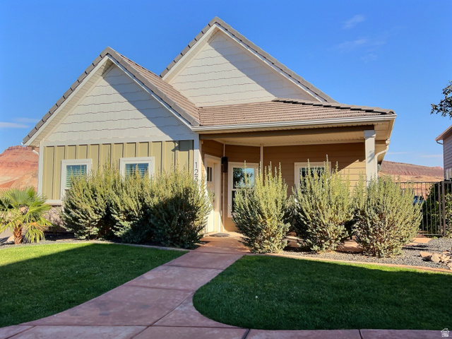 1232 E Villa Way
                     MLS #2122713