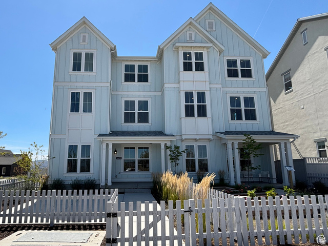 7061 W SOUTH JORDAN PKWY, South Jordan UT 84009