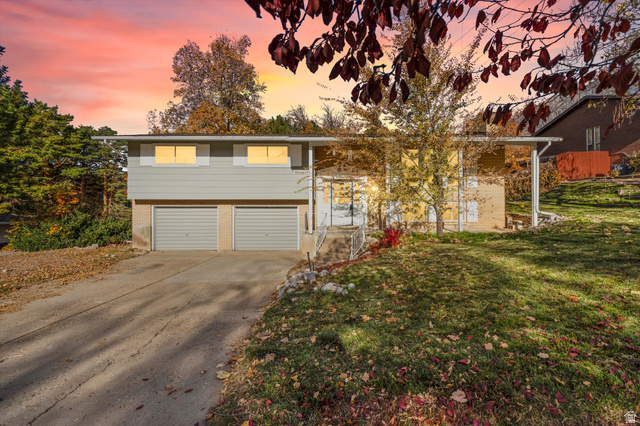 3227  Mount Lomond Dr
                     MLS #2122741