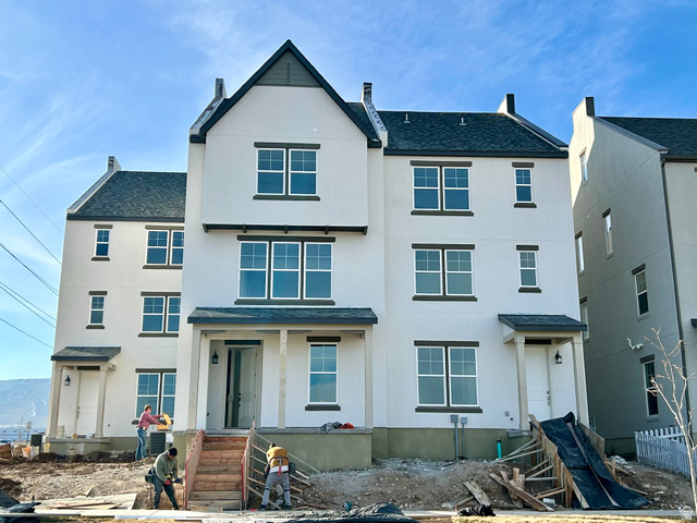 11782 S Flying Fish Dr
                     MLS #2122777