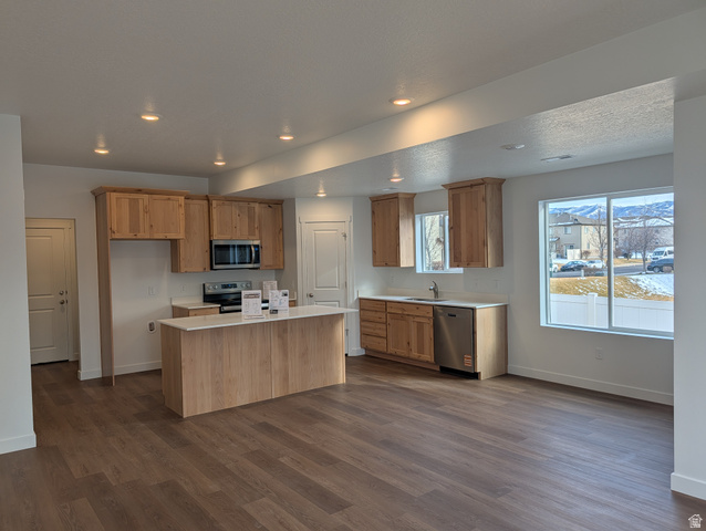 751 N Pheasantbrook Dr
                     MLS #2122825