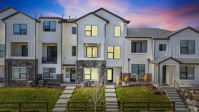 Main photo for 5944 N 5000 W #176