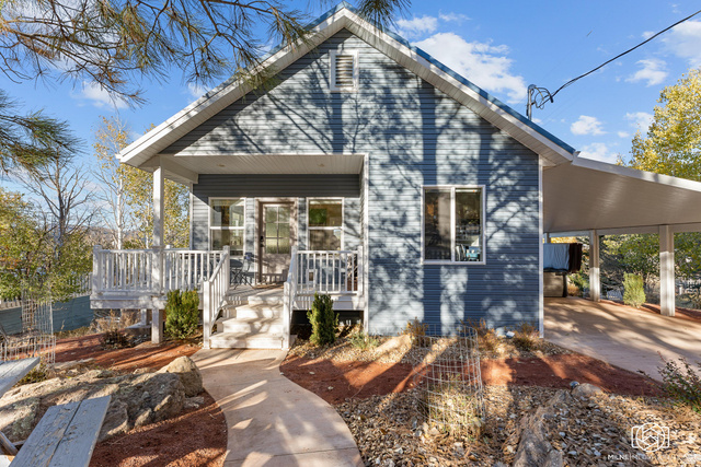 Main photo for 780 W Hillside Dr