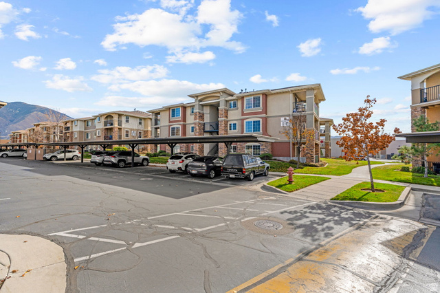 Main photo for 196 E Spencer Peak Way #d6