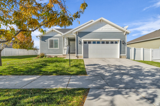 647 S Jubilee Dr
                     MLS #2123102